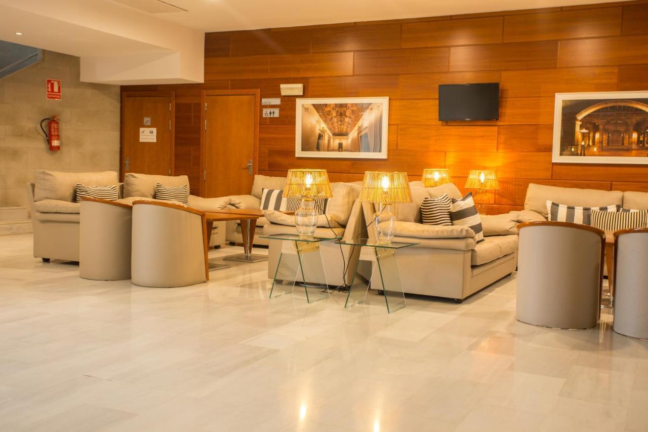 Checkin Valencia Hotel 3*