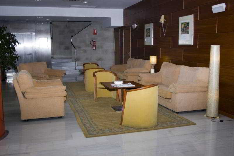 Checkin Valencia 3*